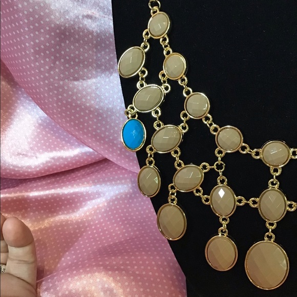 💕⭐️ 2 in 1 Stunning Necklace 2 colors⭐️💕 - Picture 7 of 7